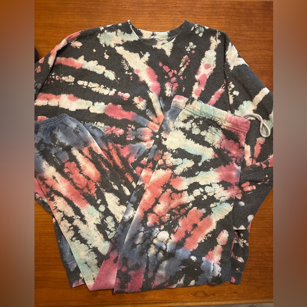 Tie dye sweat set